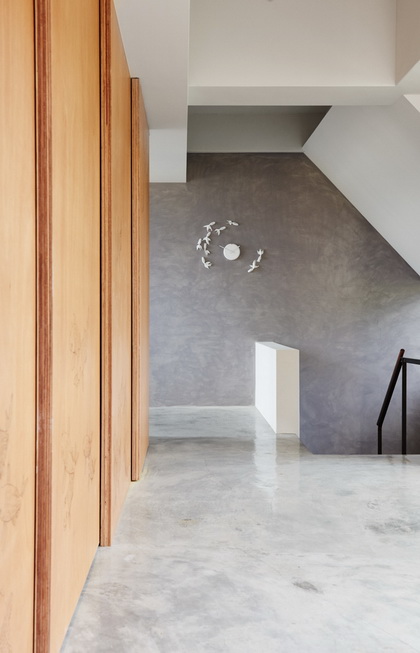 地板泡水了   还能用吗？